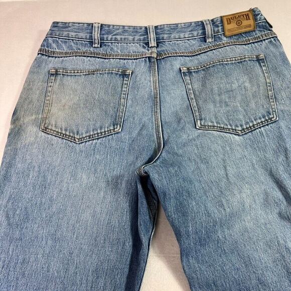Duluth Trading Jeans Mens 38x30 Medium Wash Blue Gusset Distressed - Picture 4 of 12